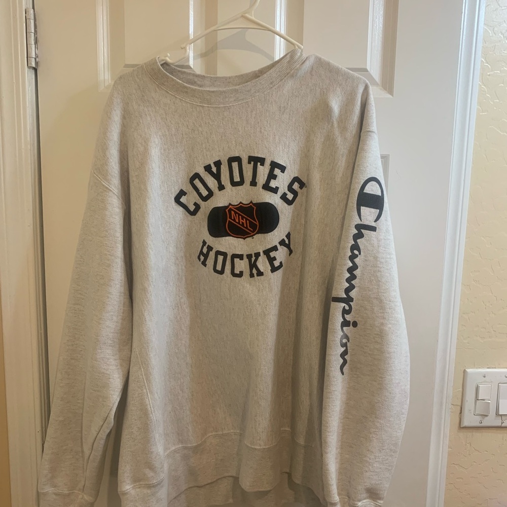 Arizona Coyotes x Champion Vintage Crewneck (XL)